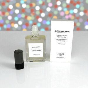 GLOSS MODERNE Clean Luxury Perfume Oil in Alpine Vert 0.5 oz Brand New in Box